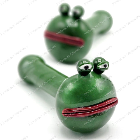 6″ Frog Glass Hand Pipe – Amphibian Style Spoon